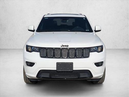 2022 Jeep Grand Cherokee Laredo