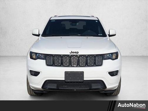 2022 Jeep Grand Cherokee Laredo