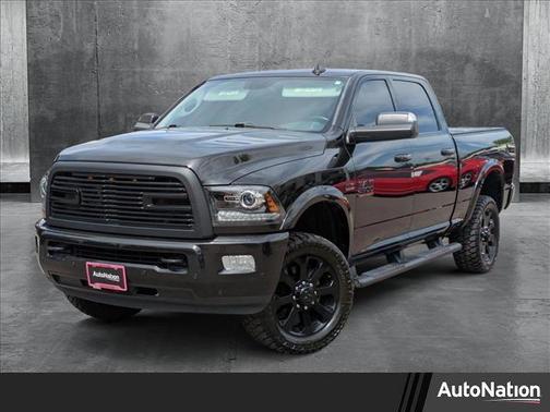 2017 RAM 2500 Laramie Crew Cab 4x4 6'4' Box