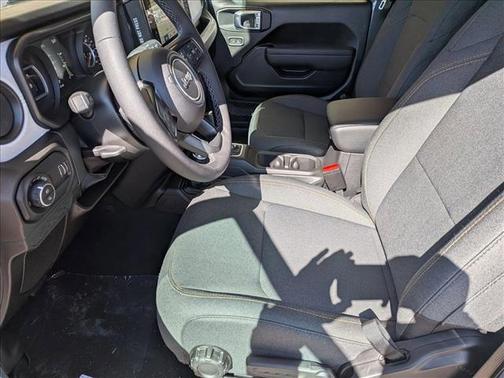 2026 Jeep Gladiator Sport S