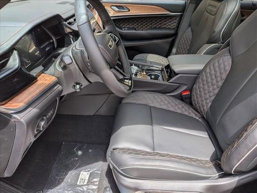 Copper Shino Metallic Clearcoat 2026 Jeep Grand Cherokee Summit