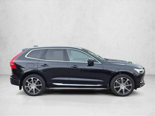 Black 2019 Volvo XC60 T6 Inscription