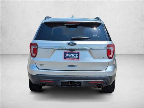 Ingot Silver Metallic 2016 Ford Explorer Base
