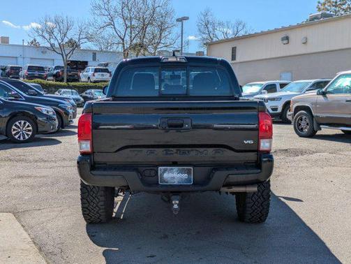 2016 Toyota Tacoma TRD Sport