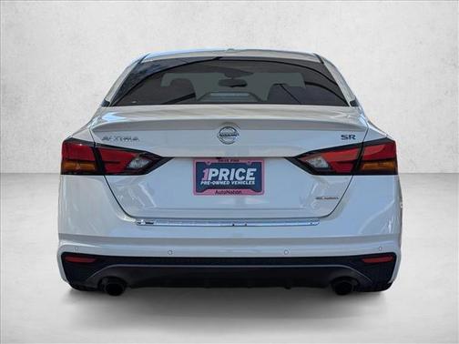 2022 Nissan Altima SR VC-Turbo FWD