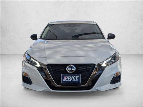 2022 Nissan Altima SR VC-Turbo FWD