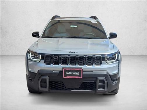 Silver Zynith Clearcoat 2026 Jeep Cherokee Laredo 4x4