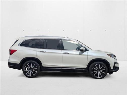 2019 Honda Pilot Touring 8-Passenger