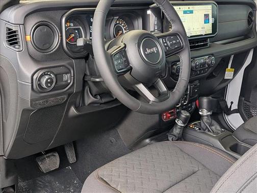 2026 Jeep Gladiator Mojave 4x4