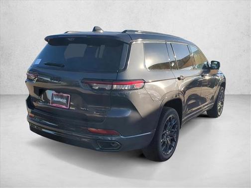 2025 Jeep Grand Cherokee L Summit