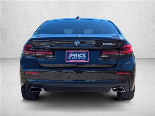 Black Sapphire Metallic 2023 BMW 530e Base