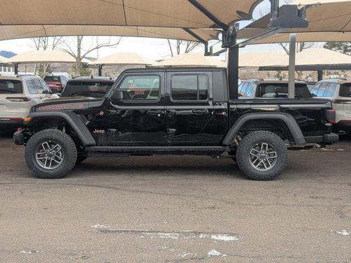 2026 Jeep Gladiator Mojave 4x4