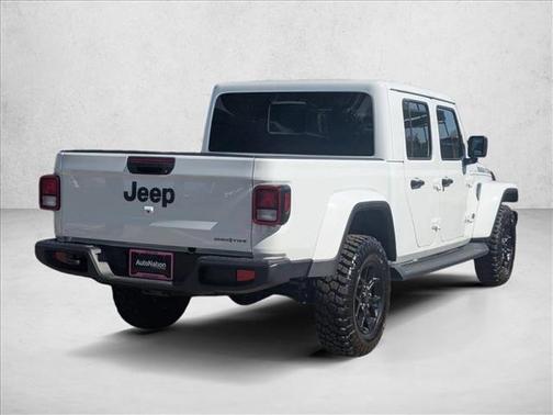 2025 Jeep Gladiator High Tide