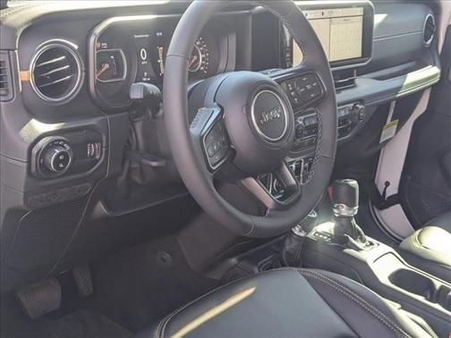 2025 Jeep Gladiator High Tide