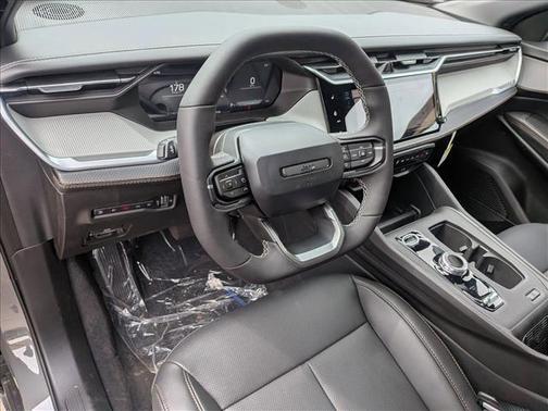 Sting-Gray Clearcoat 2026 Jeep Cherokee Limited
