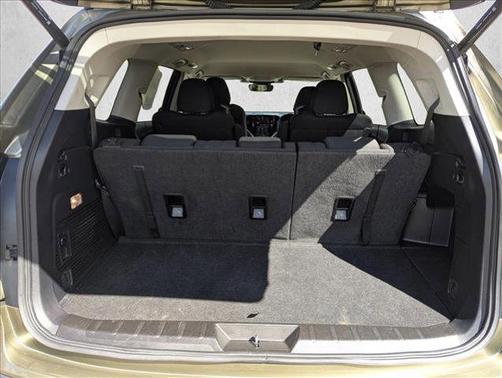 Autumn Green Metallic 2024 Subaru Ascent Premium 7-Passenger