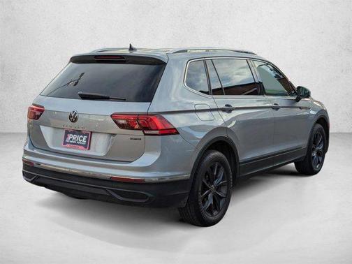 Gray 2022 Volkswagen Tiguan 2.0T SE 4MOTION
