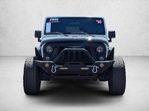 Bright White Clearcoat 2016 Jeep Wrangler Unlimited Sport