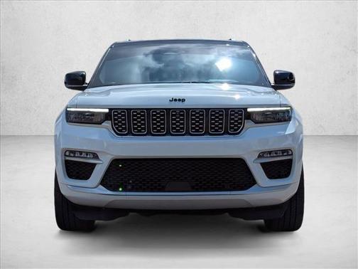Bright White Clearcoat 2022 Jeep Grand Cherokee Summit