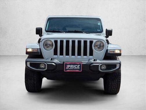 Bright White Clearcoat 2020 Jeep Wrangler Unlimited Sahara