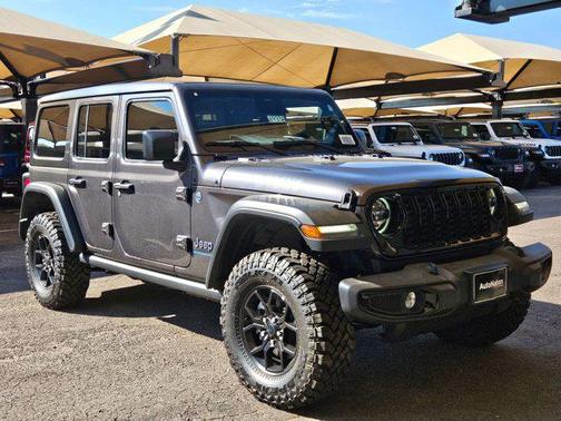 2025 Jeep Wrangler 4xe Willys