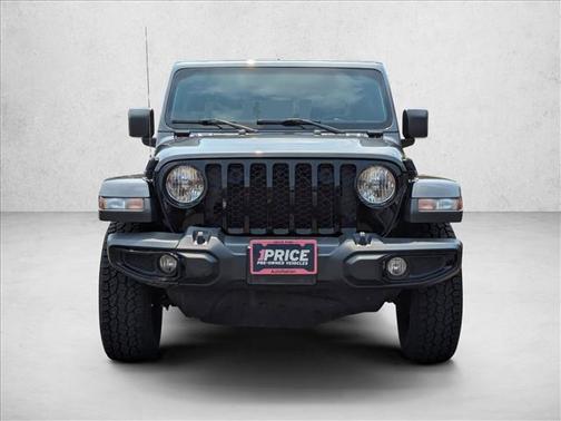 Granite Crystal Metallic Clearcoat 2023 Jeep Gladiator Willys 4x4