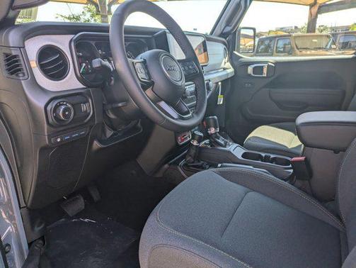 2025 Jeep Wrangler 4xe Willys