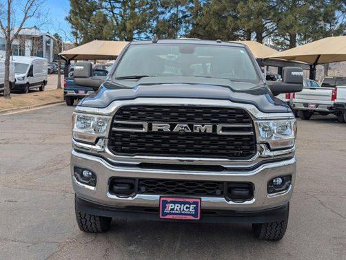 2024 RAM 3500 Big Horn Crew Cab 4x4 8' Box