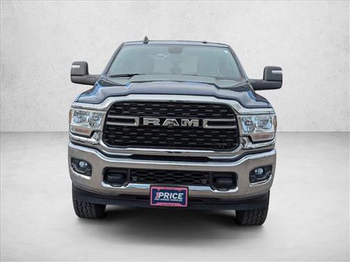2024 RAM 3500 Big Horn Crew Cab 4x4 8' Box