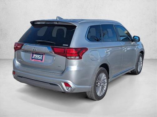 2022 Mitsubishi Outlander PHEV SEL