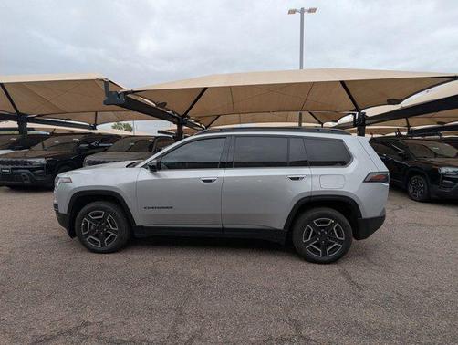 Silver Zynith Clearcoat 2026 Jeep Cherokee Limited