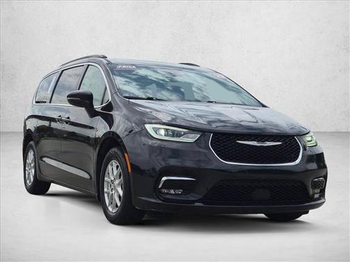 Brilliant Black Crystal Pearlcoat 2022 Chrysler Pacifica Touring L