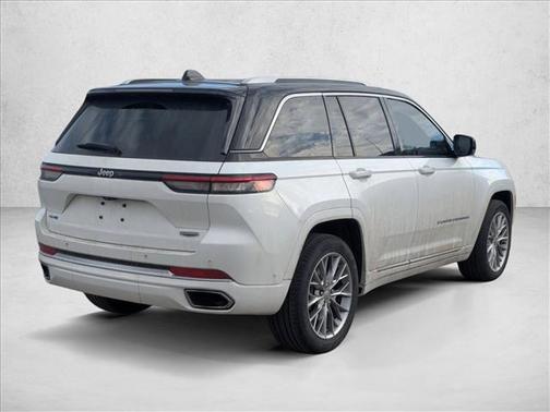 2022 Jeep Grand Cherokee 4xe Summit