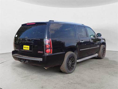 2011 GMC Yukon XL Denali