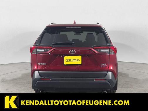 Pearl 2025 Toyota RAV4 Hybrid XLE