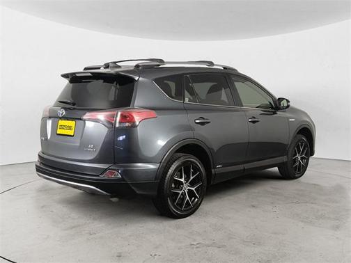 2018 Toyota RAV4 Hybrid XLE