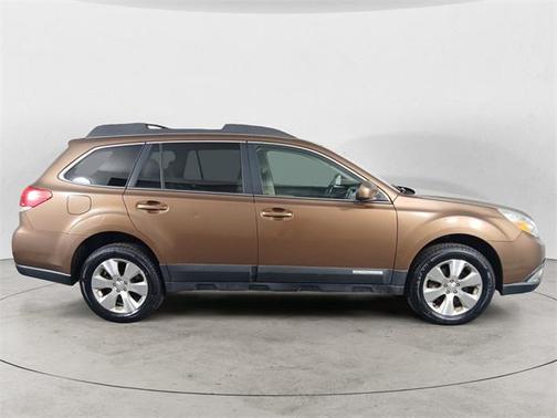 2011 Subaru Outback 3.6 R Limited