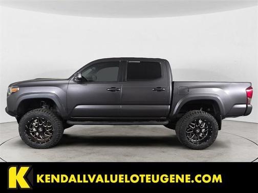 2017 Toyota Tacoma TRD Sport