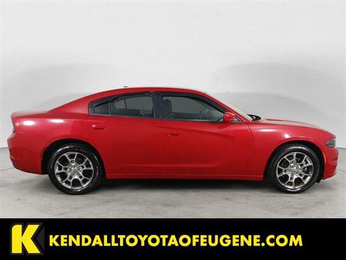 2016 Dodge Charger SE