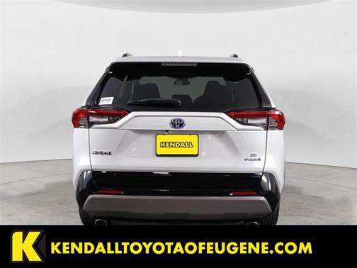 2024 Toyota RAV4 Hybrid SE