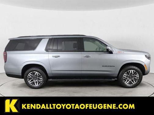 Sterling Gray Metallic 2025 Chevrolet Suburban 4WD Z71