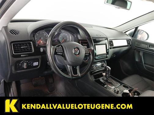 2013 Volkswagen Touareg TDI Sport