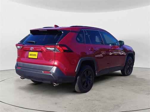 2019 Toyota RAV4 LE