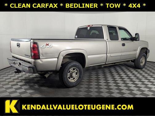 2005 Chevrolet Silverado 2500 LS H/D Extended Cab