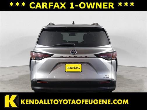 2024 Toyota Sienna XLE