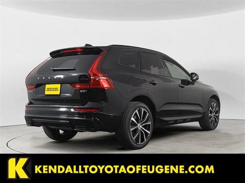 2025 Volvo XC60 Plus
