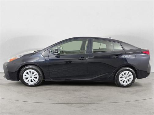 2019 Toyota Prius L