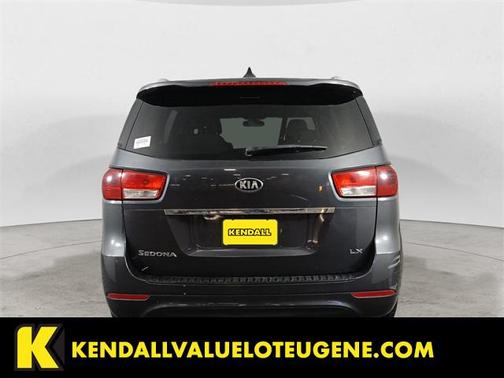 2015 Kia Sedona LX