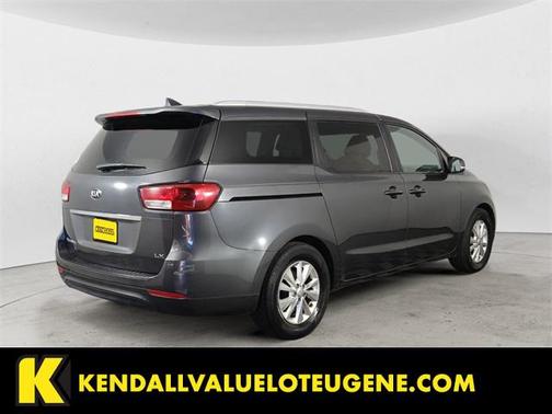 2015 Kia Sedona LX