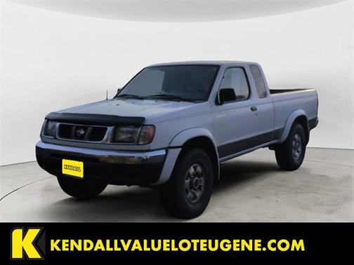 1998 Nissan Frontier SE King Cab